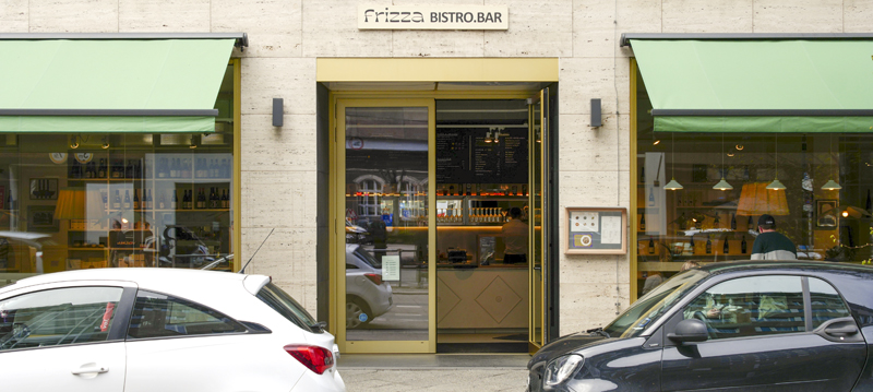 Frizza Bistro außen